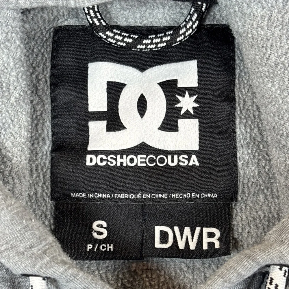 DC Shoes Hoodie Small Gray Heather Fleece‎ Inside Logo Sweatshirt